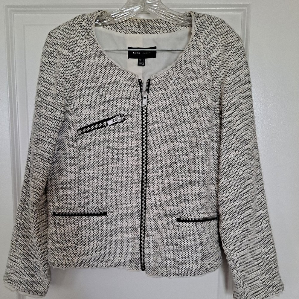 MNG Casual Chanel-Like Tweed Jacket with Zipper Detail